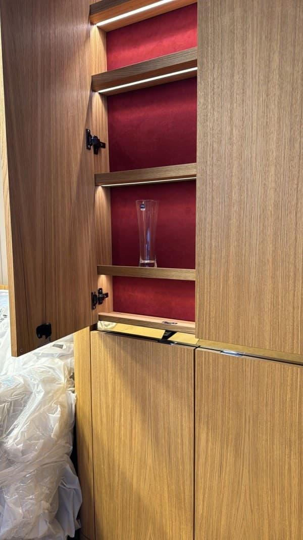 Illuminated Cabinet Joinery (Interior Fit-out)